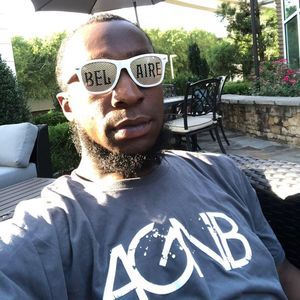 Meet your Posher, Devin